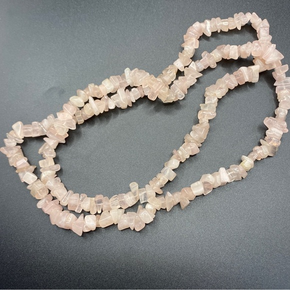 Rose Quartz Chips Chunky Long Necklace - Picture 2 of 6